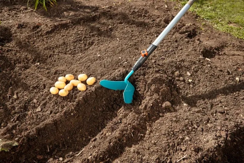 Hot GARDENA Butteur-rayonneur combisystem 16 cm