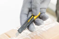 Hot STANLEY Couteau à lame rétractable 9.5 mm