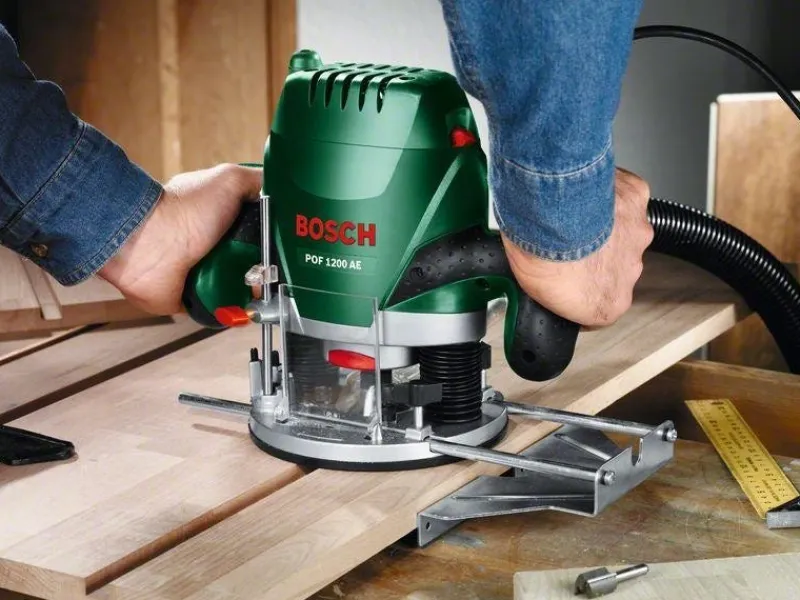 Best BOSCH Défonceuse POF 1200 AE