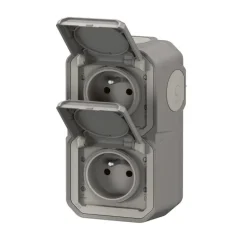 Clearance LEGRAND Double prise étanche précâblée à volet Plexo 16A 250V