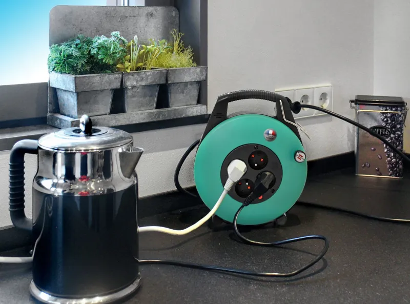 Hot BRENNENSTUHL Enrouleur électrique Confort Line CL-X vert 10 M