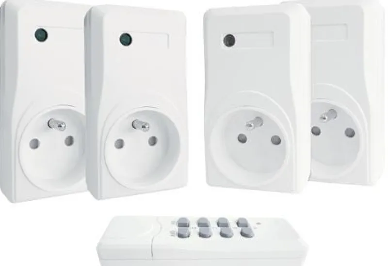 Online SEMAC Lot de 4 prises télécommandées avec télécommande