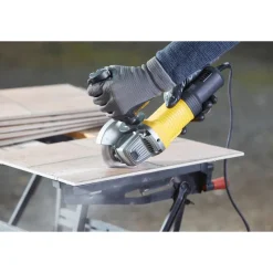 New STANLEY Meuleuse 1 main 125mm 850W