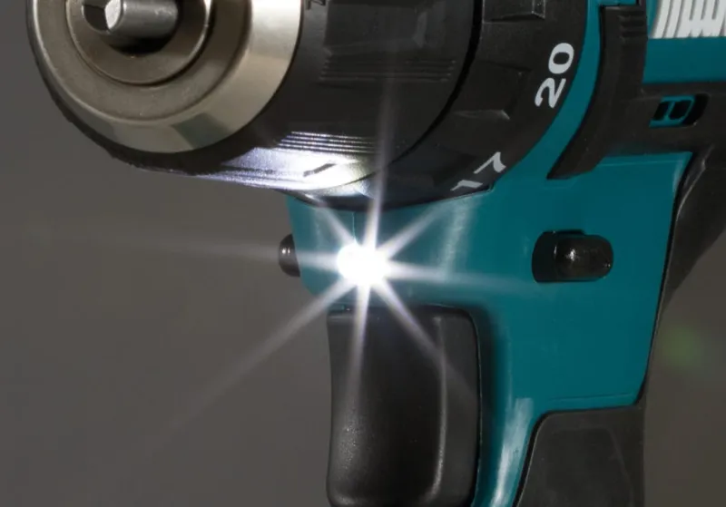 Outlet MAKITA Perceuse visseuse CXT 12V Li-Ion 2 Ah Ø10 mm