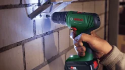 Clearance BOSCH Perceuse-visseuse EasyDrill 18V-40 2 batteries