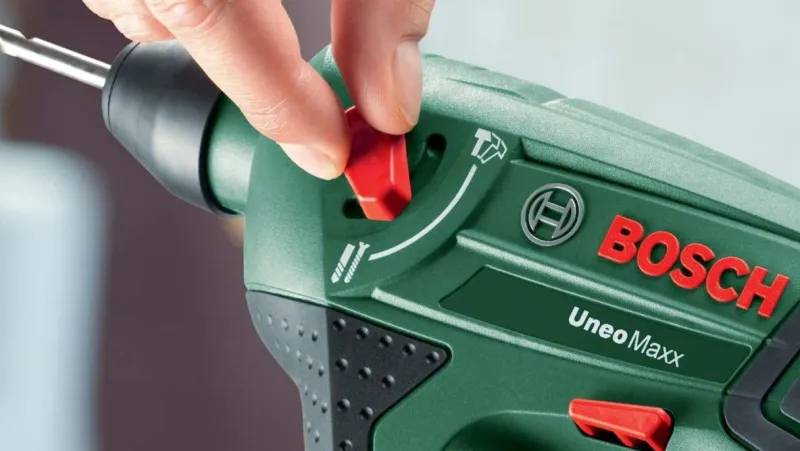 BOSCH Perforateur sans fil Uneo Maxx 2 batteries 2,5 Ah