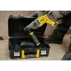 Clearance STANLEY Perforateur SDS V20 + 2J BRUSHLESS Lithium 18V Sans batterie