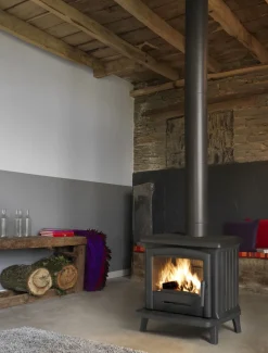 Sale Poêle à bois Norik en fonte 6kW INVICTA