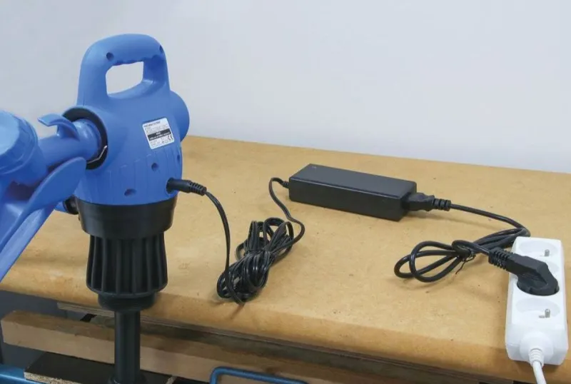 Best Pompe Adblue 12/230V tub