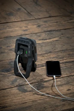 Outlet BRENNENSTUHL Projecteur de chantier LED à pince rechargeable/orientable