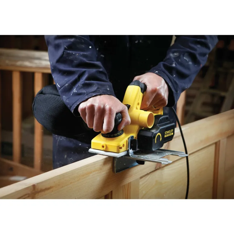 Clearance STANLEY Rabot 750W
