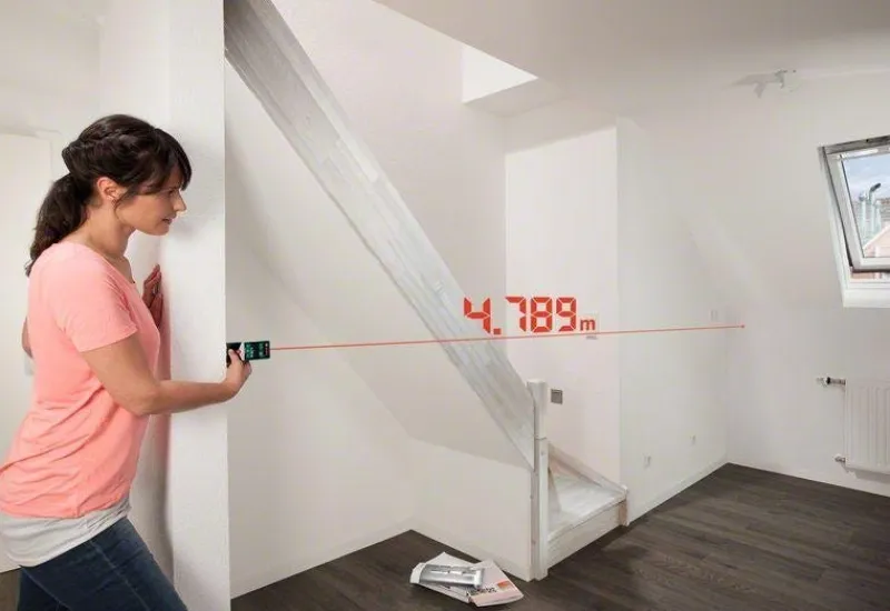 BOSCH Télémètre Laser numérique PLR 50 C