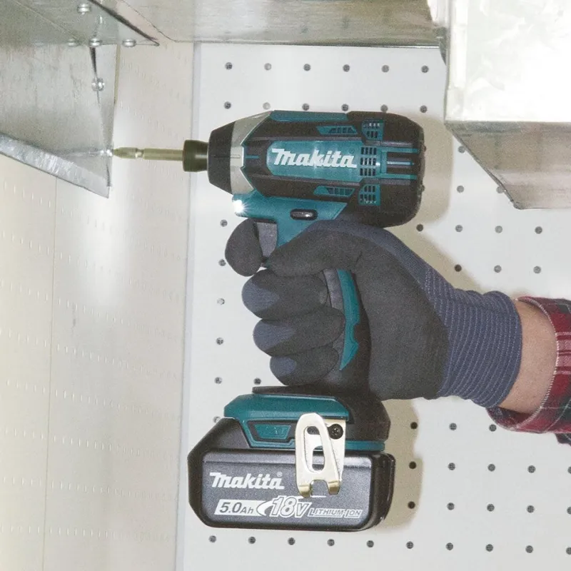 MAKITA Visseuse à chocs LXT 18V Li-Ion 165 Nm (produit seul)